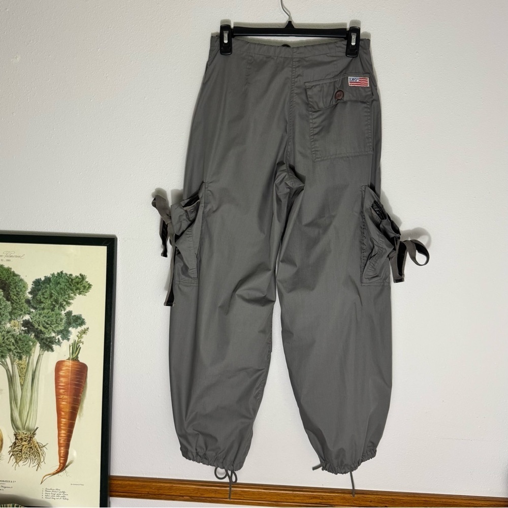 Vintage U.F.O gray parachute pants with bungies size XS - Picture 11 of 16